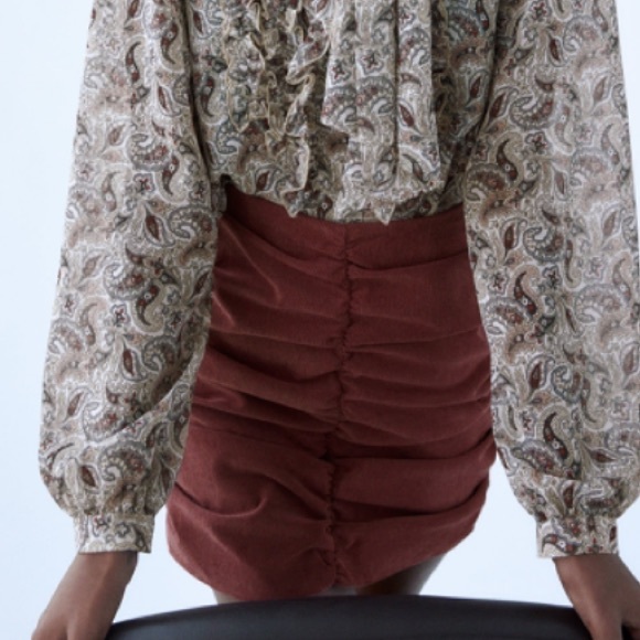 Zara Marsala ruched mini skirt - Picture 6 of 8